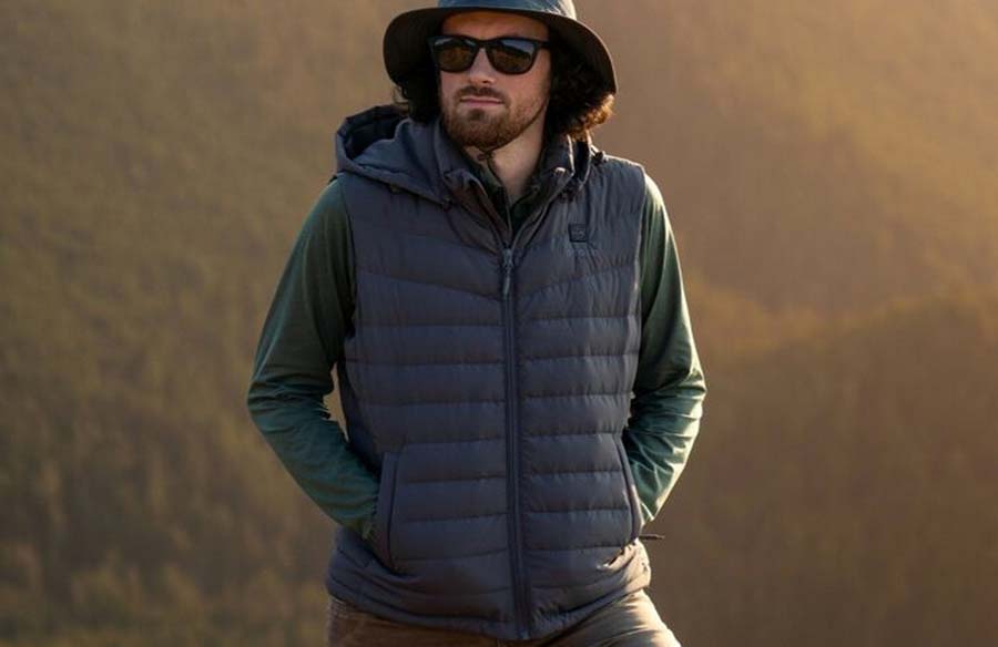 8 Best Heated Vests for Men: For Golf, Hunting and Beyond 2024